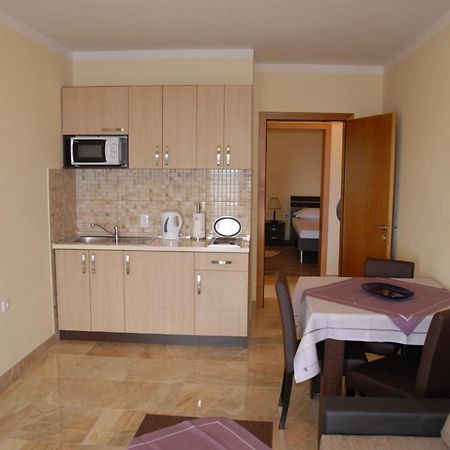 Guest House Evropa 2 Улцинь Экстерьер фото