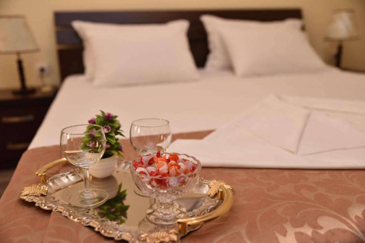 Guest House Evropa 2 Улцинь Экстерьер фото