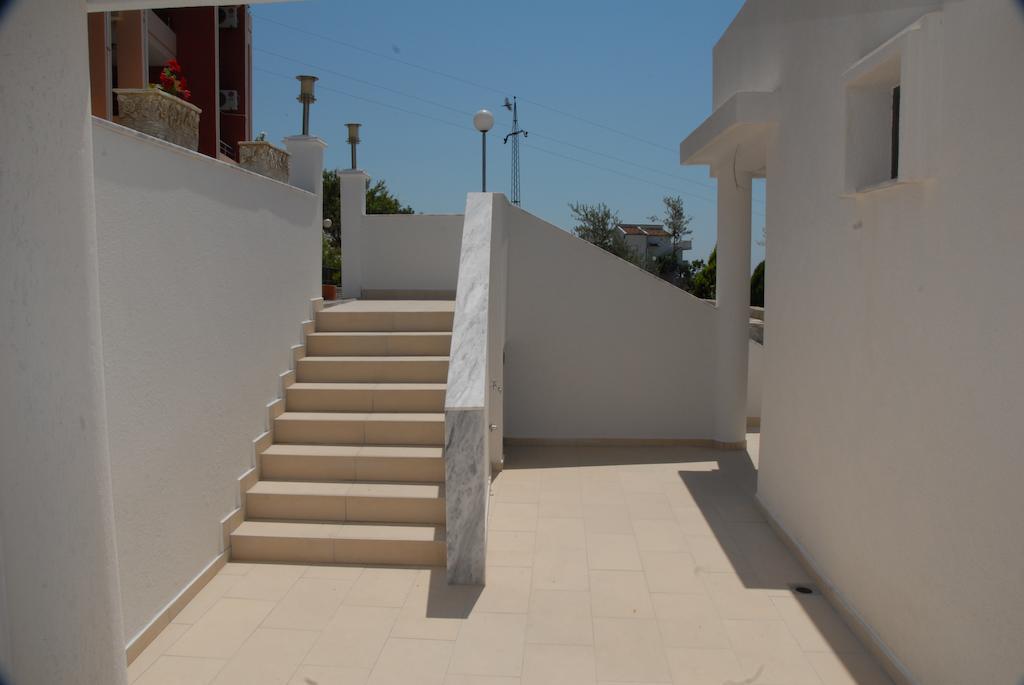 Guest House Evropa 2 Улцинь Экстерьер фото