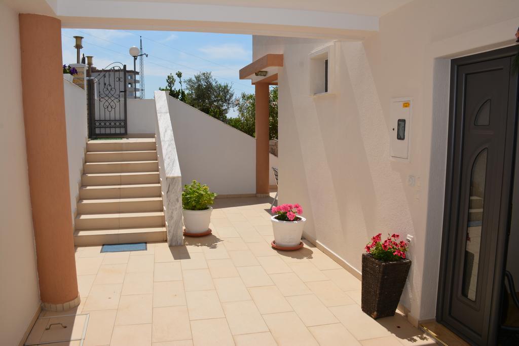 Guest House Evropa 2 Улцинь Экстерьер фото