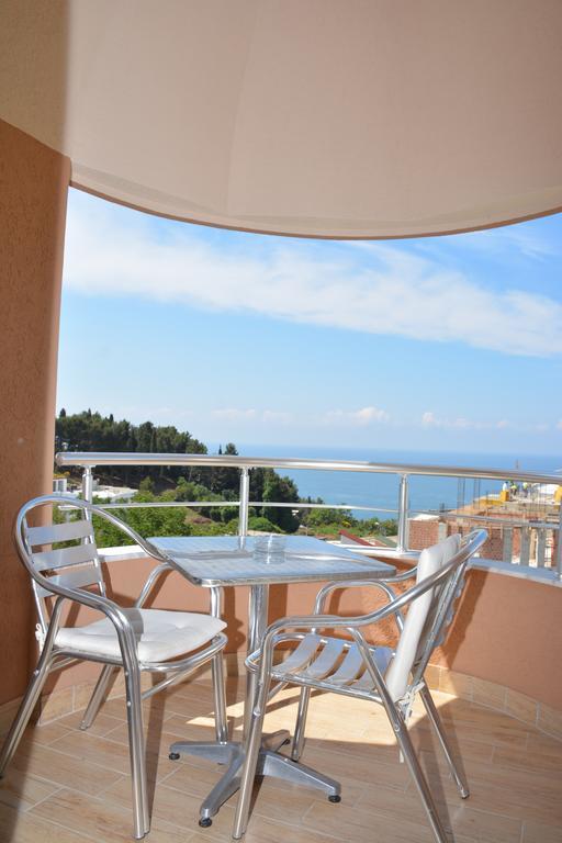Guest House Evropa 2 Улцинь Экстерьер фото